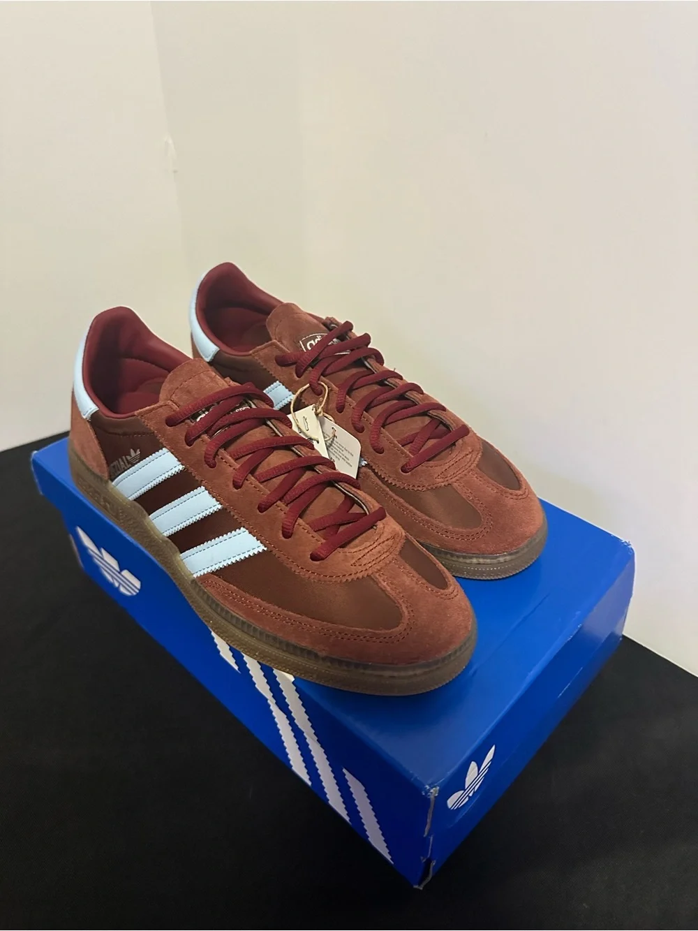 adidas Handball Spezial IH6596 Men’s 7 Women’s 8 Fox Brown Clear Sky – New